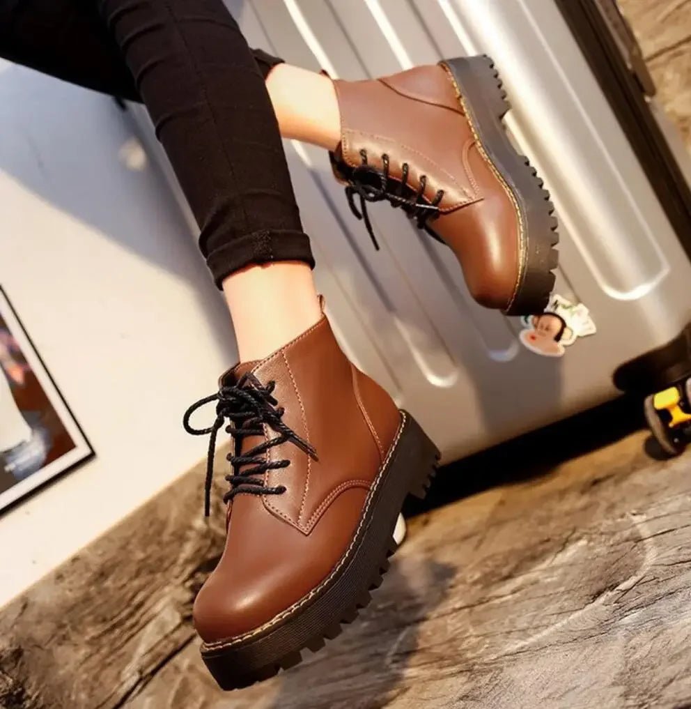 Autumn Winter Women Ankle Boots Platform Lace Up Casual Shoes Woman Retro Oxfords Female Waterproof Goth Thick Boots Footwe - 𝐃𝐔𝐕𝐋𝐀𝐒𝐇𝐎𝐏