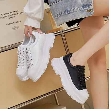 Lace Up Platform Sneakers - 𝐃𝐔𝐕𝐋𝐀𝐒𝐇𝐎𝐏