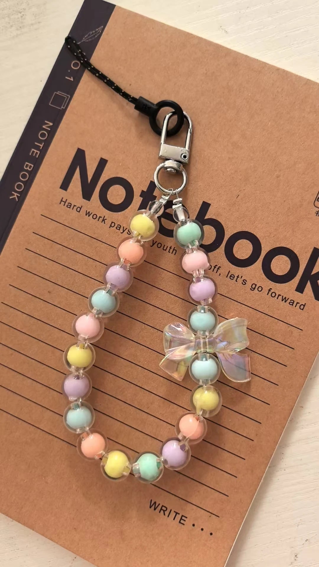 Phone Anti - lost Lanyard Key Short Wrist Pendant Colorful Macaron Round Bead Pendant Women's Hand - held Chain Mobile Phone Lanyard - 𝐝𝐮𝐯𝐥𝐚𝐬𝐡𝐨𝐩.𝐜𝐨𝐦