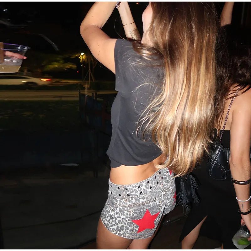 Street Women's Denim Shorts Pentagram Pattern Pocket Low Waist Slim Zipper Female Mini Jeans 2026 Spring Summer Chic Lady Shorts - 𝐃𝐔𝐕𝐋𝐀𝐒𝐇𝐎𝐏